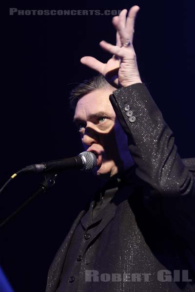 EINSTURZENDE NEUBAUTEN - 2014-11-17 - PARIS - Le Trianon - Christian Emmerich [Blixa Bargeld]